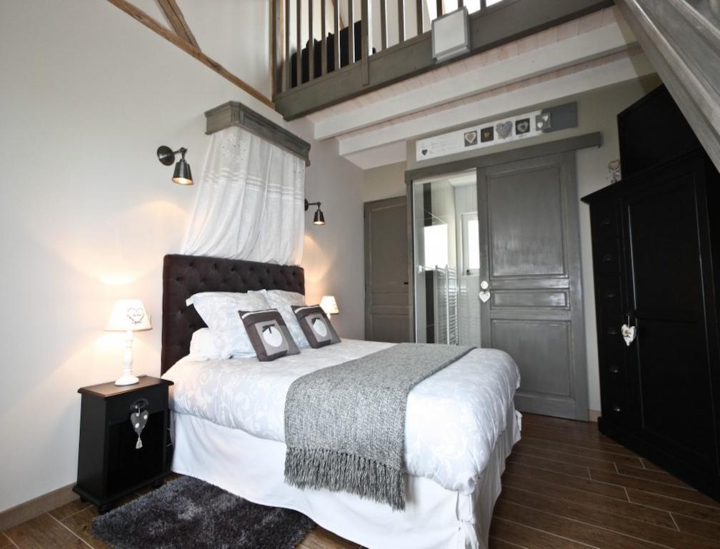 La Haute Muraille Saint-Folquin Habitación foto
