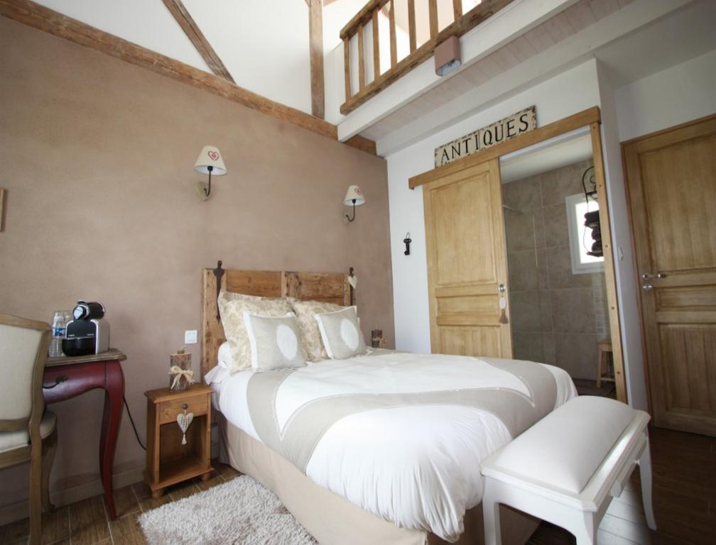 La Haute Muraille Saint-Folquin Habitación foto