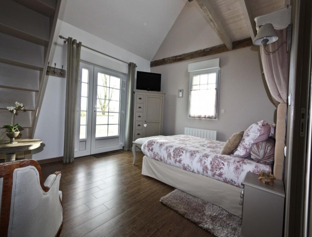 La Haute Muraille Saint-Folquin Habitación foto
